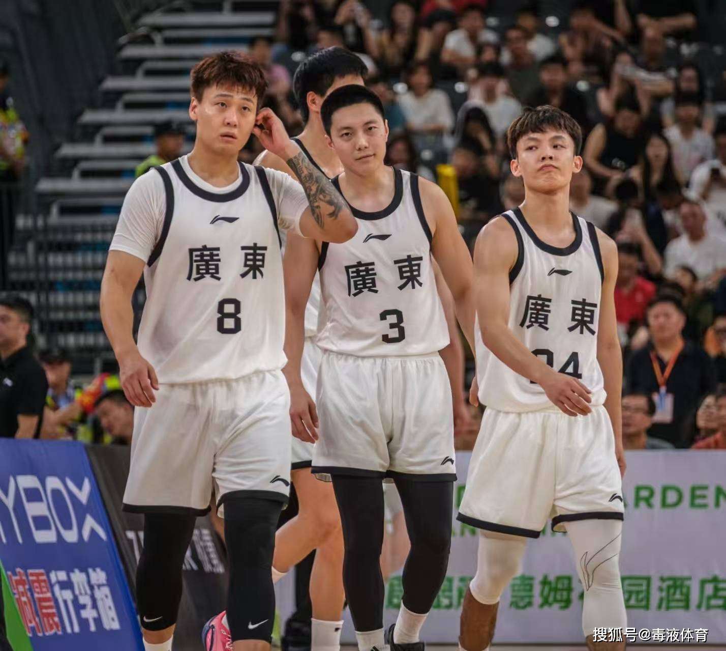 爱游戏-集结日体能课后；广东宏远遗憾出局备战CBA季后赛；信心回归；年轻球员得到机会的简单介绍